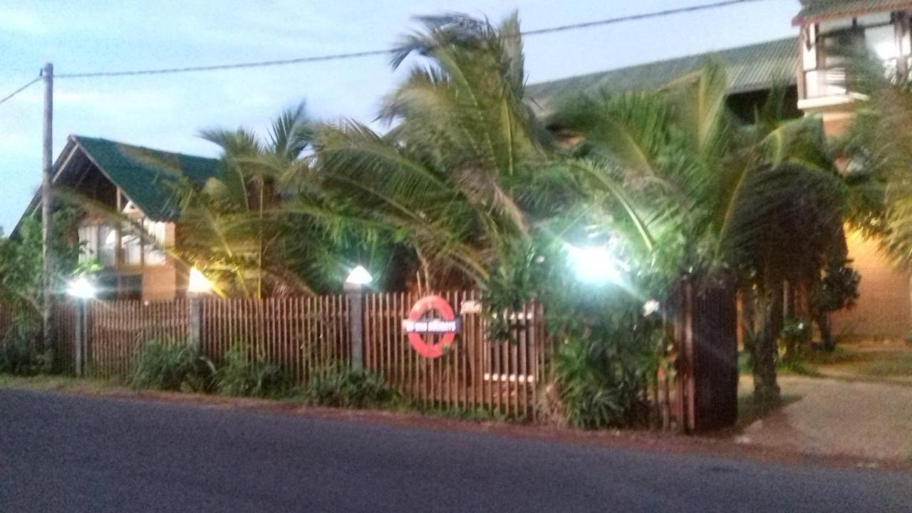 Hi Win Hotel Chilaw Exterior photo